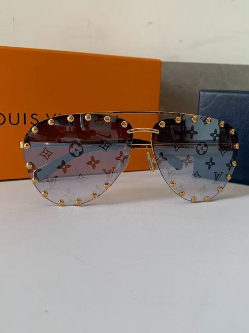 Louis Vuitton Rimless Aviator Sunglasses - Brown to Blue Gradient